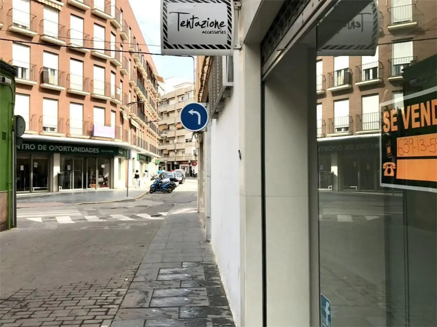 Commercial properties for rent in Calle Pablillos, 36, Andújar Exterior view of Commercial properties for rent in Andújar with Air Conditioner and Heating