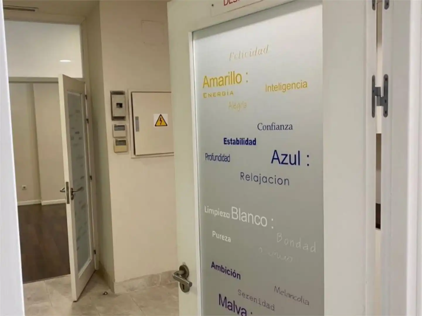 Geschaftsraum zum Verkauf in Alcalá de Henares mit Klimaanlage und Heizung
