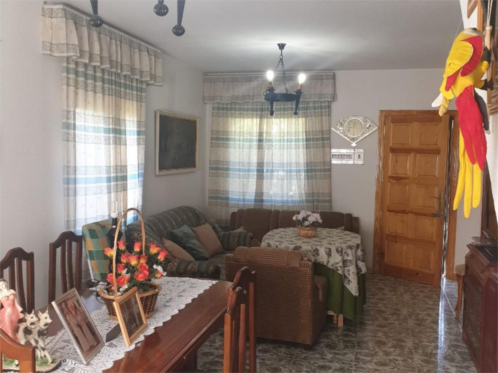 Casa o xalet en venda a Avenida el Casar, S/n, El Casar Sala d'estar de Casa o xalet en venda en El Casar amb Terrassa