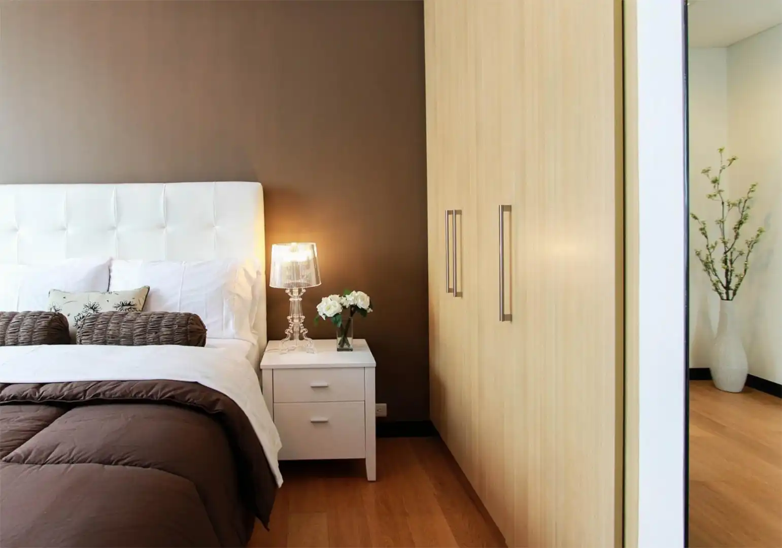 Bedroom of Houses for share in Bormujos  with Terrace, Furnished and Washing machine