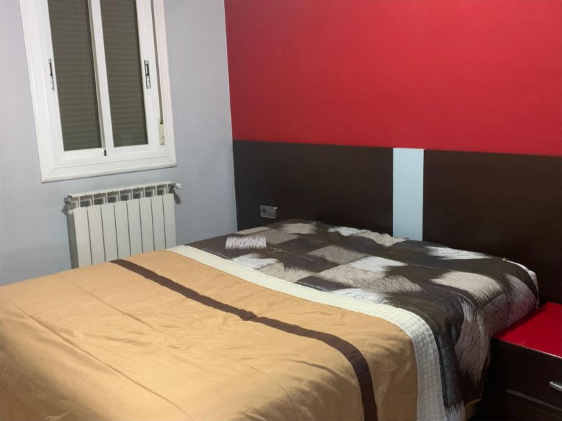 Bedroom of Flat for sale in Terrassa