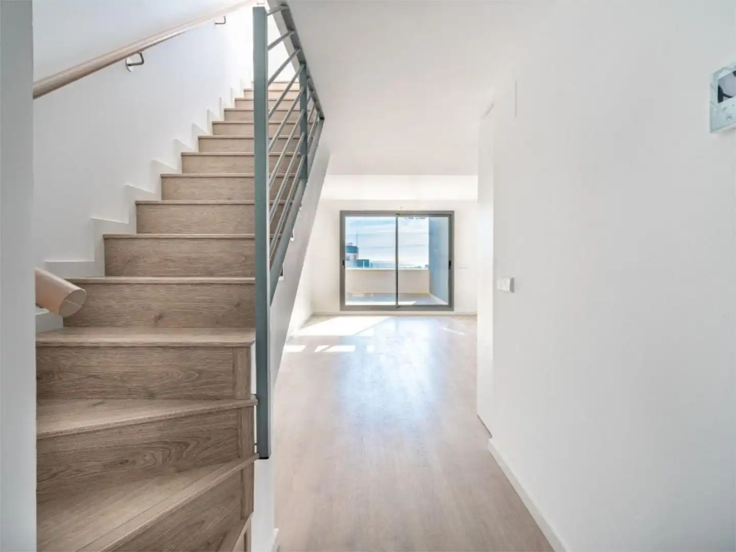 Attic for sale in Urbanización Galera la I, 2a, Buenas Noches Attic for sale in Estepona with Air Conditioner, Terrace and Swimming Pool