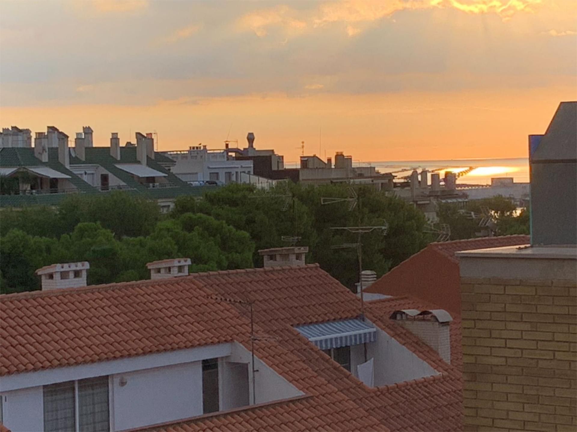 Vista exterior de Apartament en venda en Sant Carles de la Ràpita amb Aire condicionat, Calefacció i Terrassa
