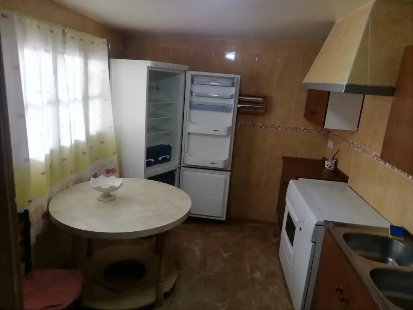 Planta baja en venta en Calle Monjas, 23, Zalamea de la Serena Cocina de Planta baja en venta en Zalamea de la Serena con Amueblado