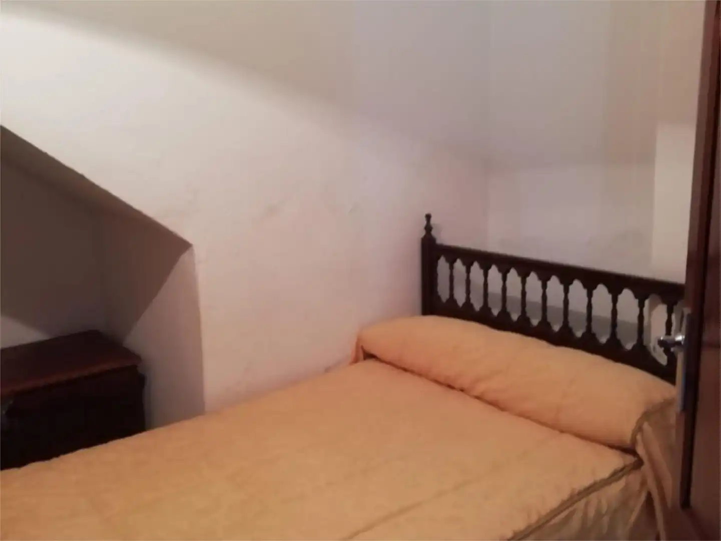 Planta baja en venta en Calle Monjas, 23, Zalamea de la Serena Habitación de Planta baja en venta en Zalamea de la Serena con Amueblado