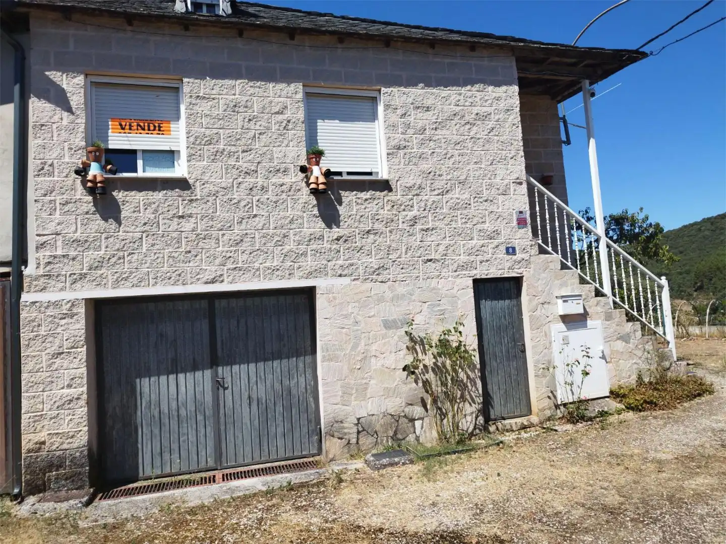 Casa adosada en venda a Calle las Matas, Carucedo Vista exterior de Casa adosada en venda en Carucedo amb Calefacció, Jardí privat i Traster