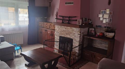 Foto 4 de Casa o xalet en venda a Avenida de Portugal, 228, Flores de Sil - La Placa, León