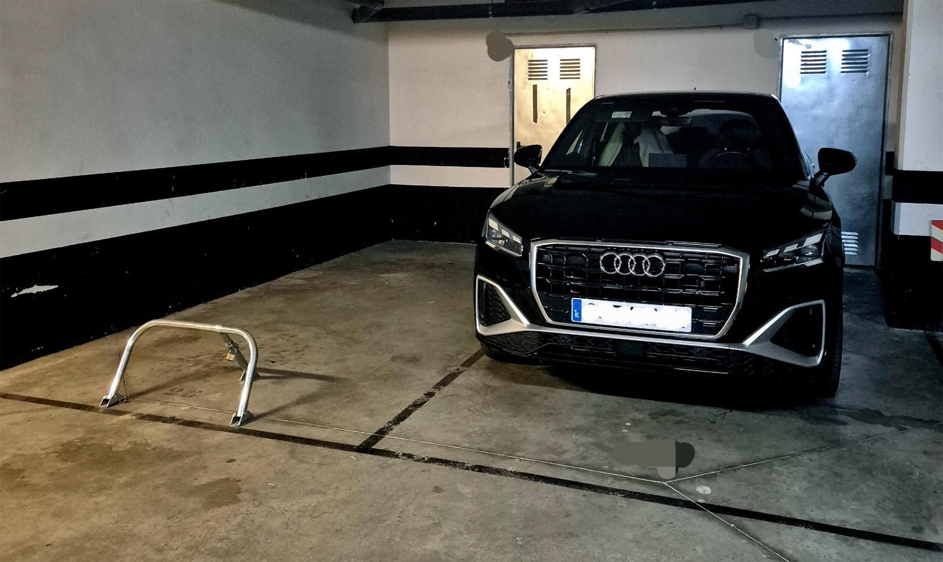 Garaje de alquiler en Avenida Nuestra Señora la Sagrada, 31, La Muela Parking de Garaje de alquiler en La Muela