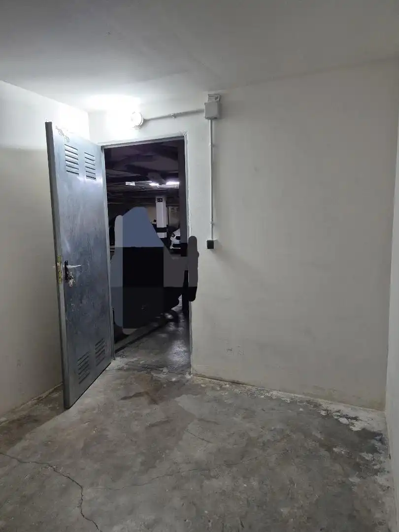 Garage zur Miete in Avenida Nuestra Señora la Sagrada, 31, La Muela Garage zur Miete in La Muela