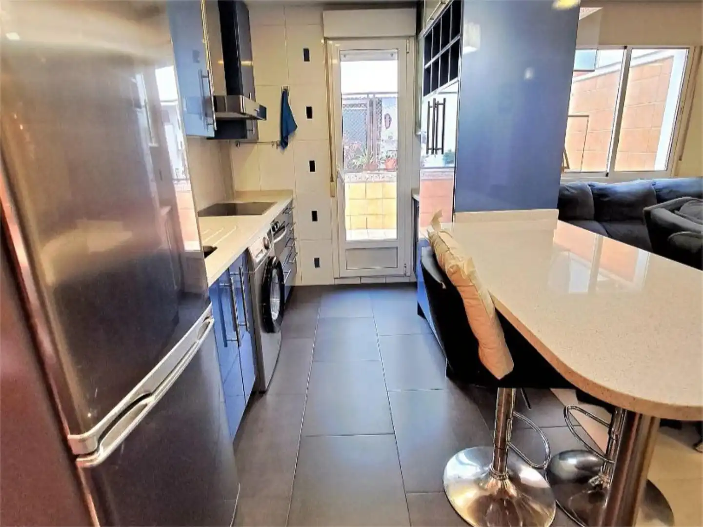 Flat for sale in Calle de los Hermanos Ibarra, 1, Paseo Independencia Kitchen of Flat for sale in Zaragoza with Air Conditioner, Heating and Terrace