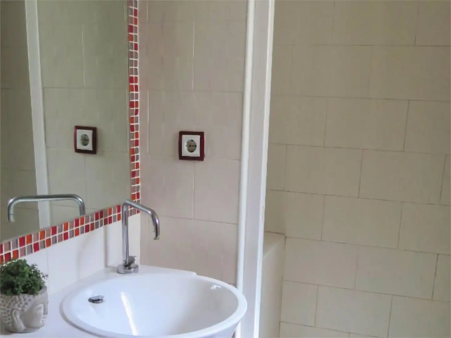 Flat for sale in Calle de los Hermanos Ibarra, 1, Paseo Independencia Bathroom of Flat for sale in Zaragoza with Air Conditioner, Heating and Terrace