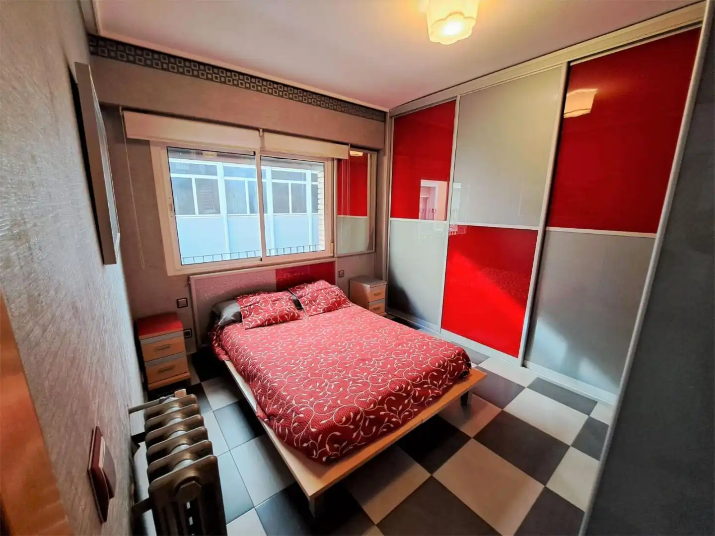 Flat for sale in Calle de los Hermanos Ibarra, 1, Paseo Independencia Bedroom of Flat for sale in Zaragoza with Air Conditioner, Heating and Terrace