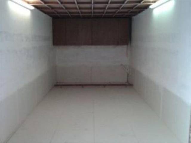 Garaje en Alquiler en Carrer de la Riereta, 24 en El Raval