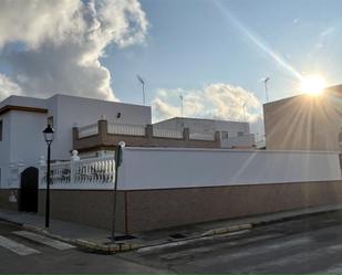 Exterior view of House or chalet for sale in Albaida del Aljarafe  with Air Conditioner and Terrace