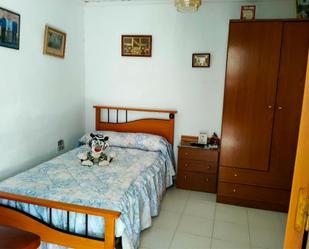 Bedroom of Single-family semi-detached for sale in Tomelloso  with Terrace and Furnished