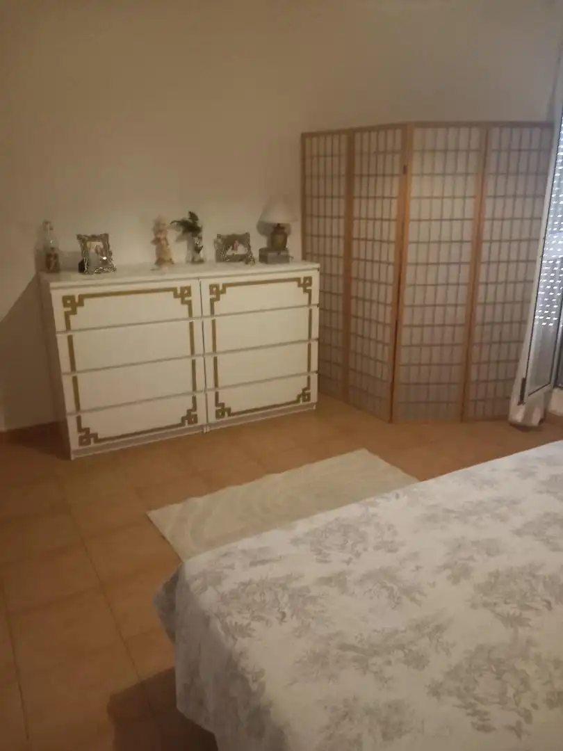 Casa adosada en venta en Olivares Habitación de Casa adosada en venta en Olivares con Aire acondicionado, Terraza y Balcón