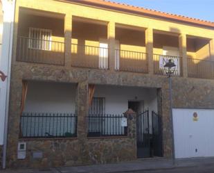 Exterior view of Flat for sale in Burguillos del Cerro  with Heating, Terrace and Swimming Pool