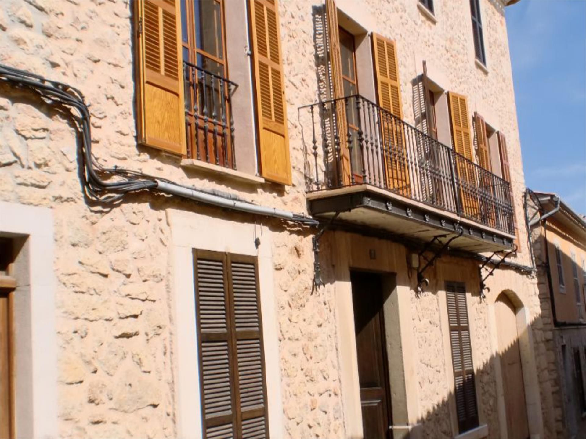 Vista exterior de Apartament en venda en Lloseta amb Aire condicionat, Jardí privat i Piscina