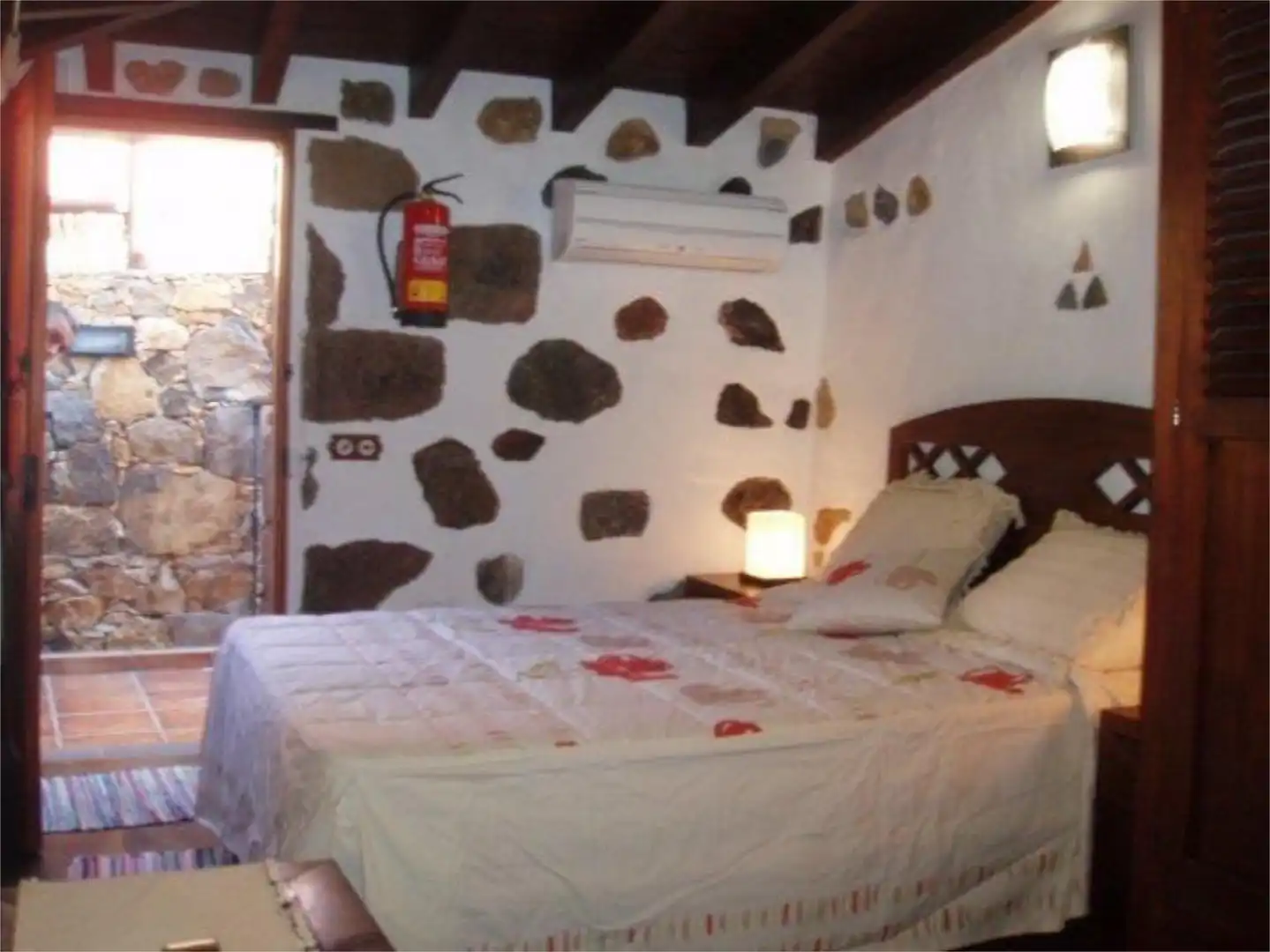 Casa o chalet de alquiler en Barrio la Solana, 14, Tejeda Habitación de Casa o chalet de alquiler en Tejeda con Aire acondicionado, Terraza y Amueblado