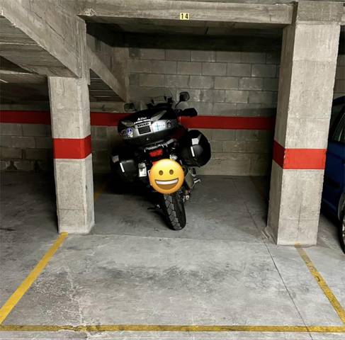 Garaje en Venta en Calle Benedicto Santos López, 4 en La Ería