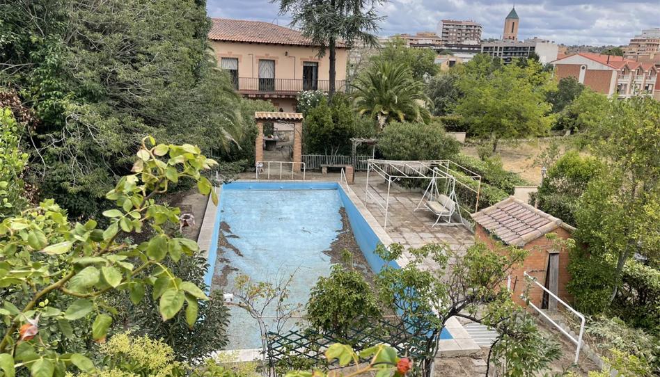 Foto 1 de Casa o chalet en venta en Paseo de la Arboleda, 18, Monzón, Huesca