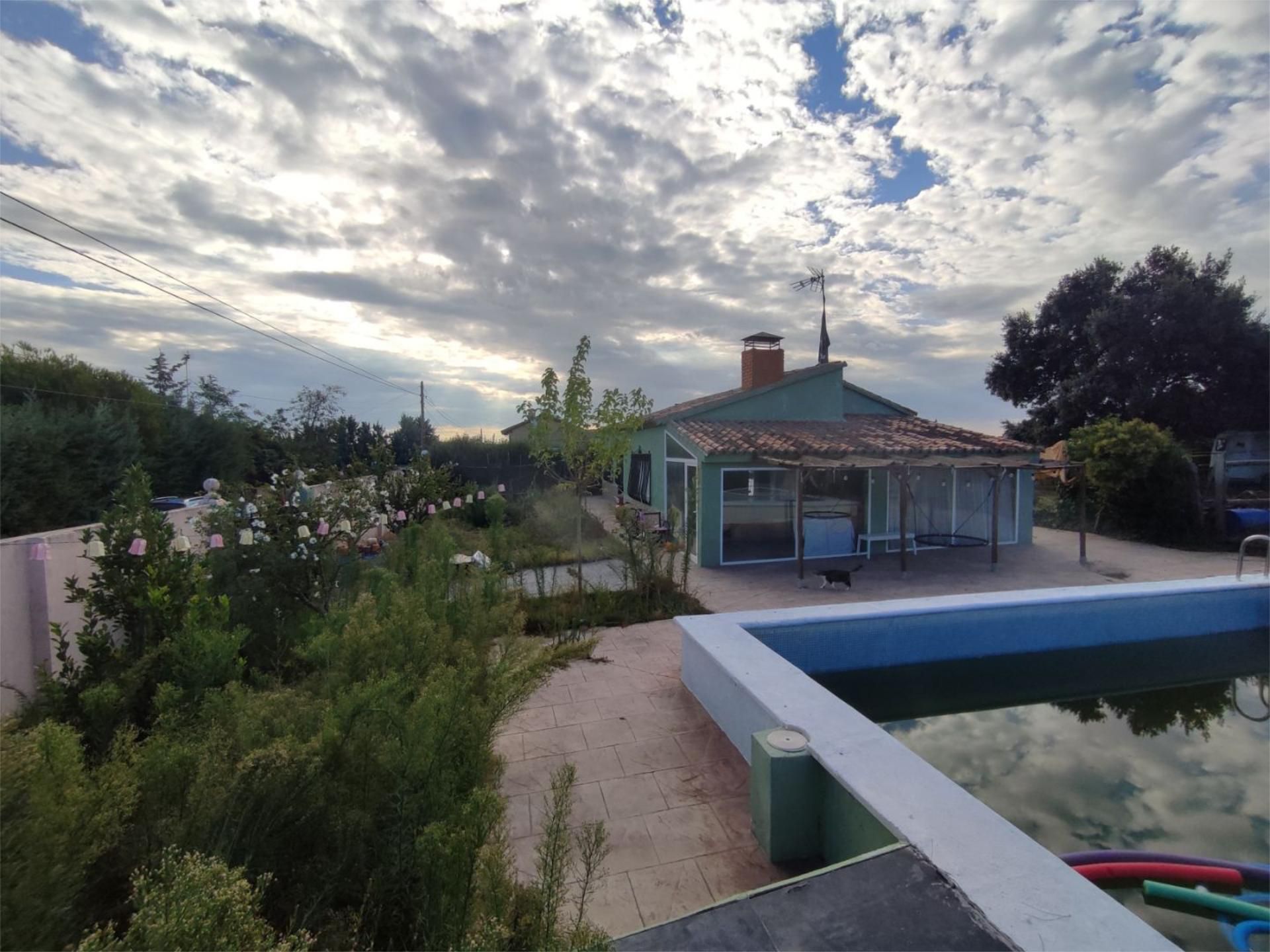 Piscina de Casa o xalet en venda en Casarrubios del Monte amb Aire condicionat i Piscina