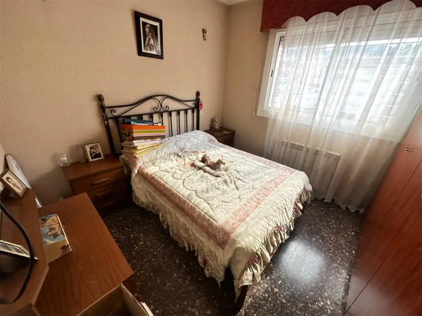 Dormitori de Pis en venda en Sabadell amb Calefacció, Terrassa i Moblat
