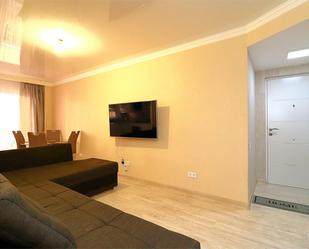 Living room of Flat for sale in Torrevieja  with Air Conditioner and Balcony