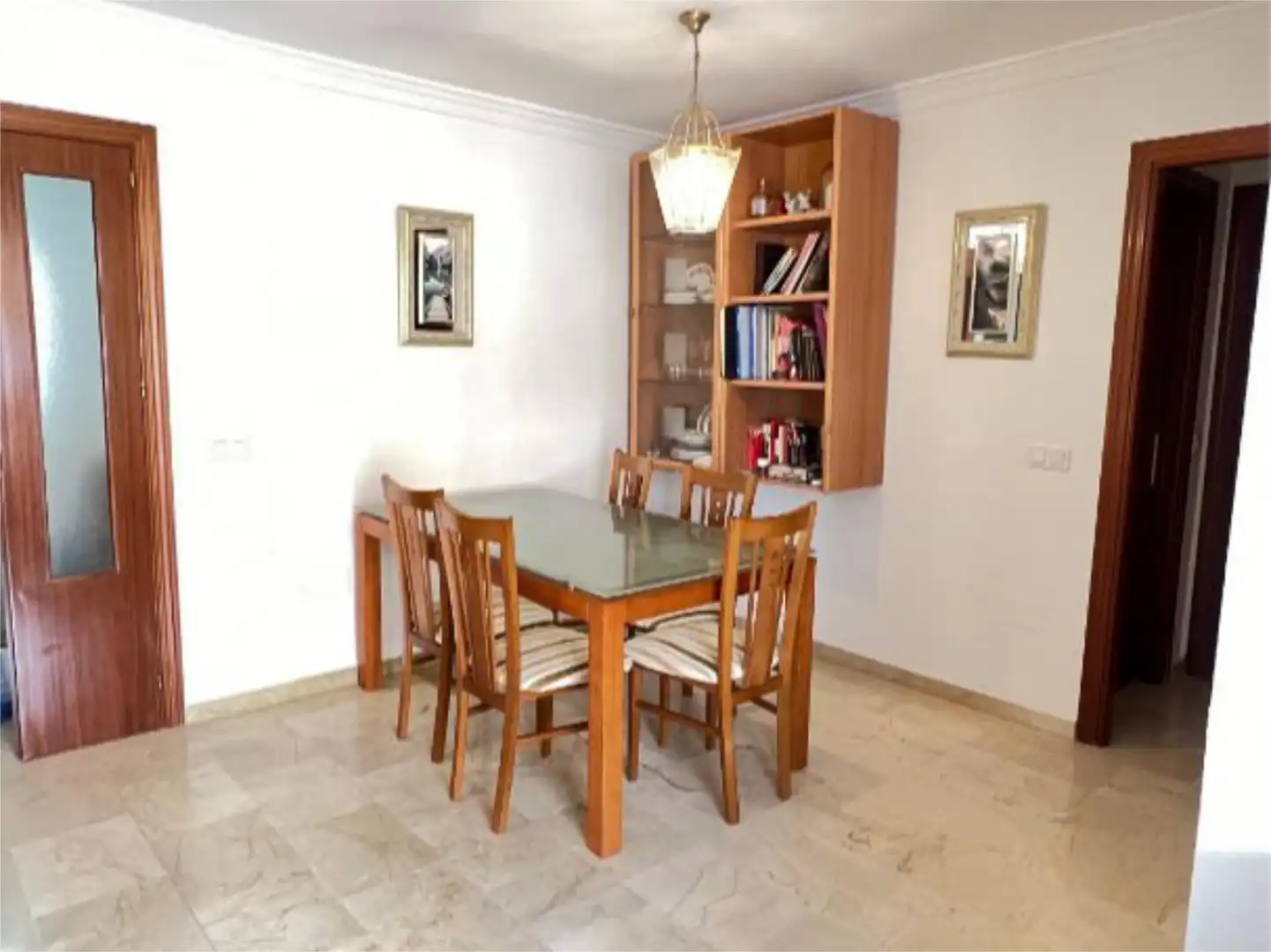 Habitació a Calle Boulevard, 2, Parque de la Paloma Menjador de Apartament per a compartir en Benalmádena amb Aire condicionat, Calefacció i Jardí privat