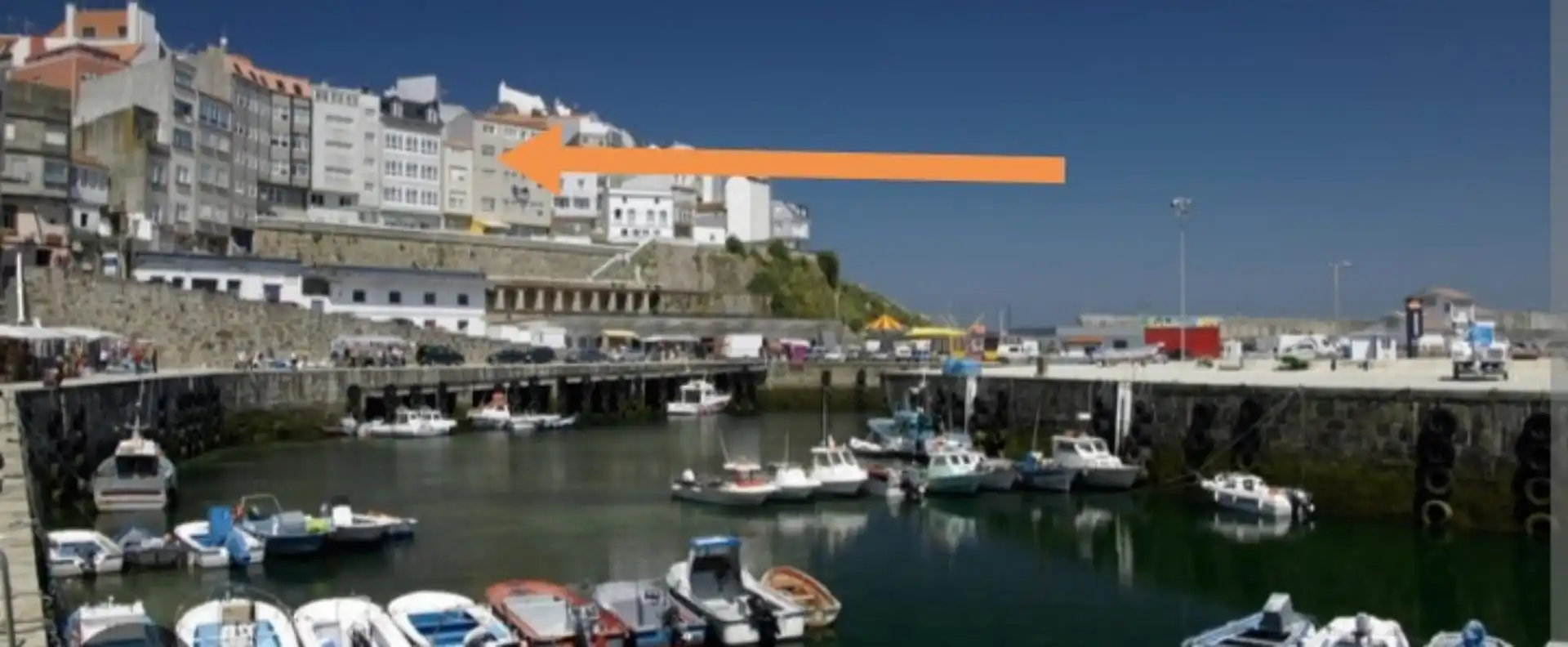 Vista exterior de Piso en venta en Malpica de Bergantiños