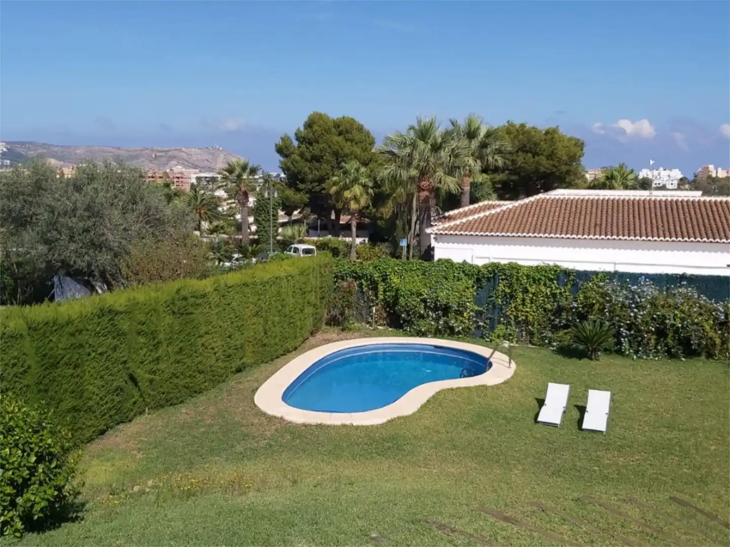 Houses for sale in Calle Pontevedra, 12, Partida Tosal - Zona dels Castellans Garden of Houses for sale in Jávea / Xàbia with Air Conditioner, Heating and Private garden