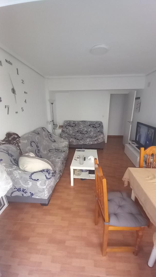 Sala d'estar de Pis per a compartir en  Valencia Capital amb Calefacció, Terrassa i Moblat