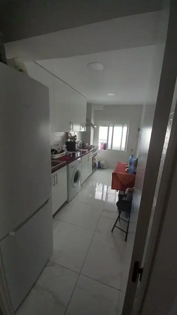 Zimmer in Camí del Forn d'Alcedo, 15, El Forn d'Alcedo Küche von Wohnung zur untervermieten in Valencia mit Heizung, Terrasse und Möbliert