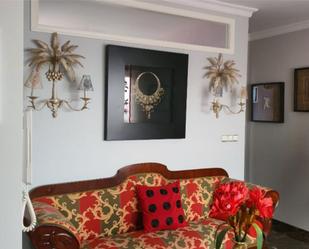 Living room of Flat for sale in  Granada Capital