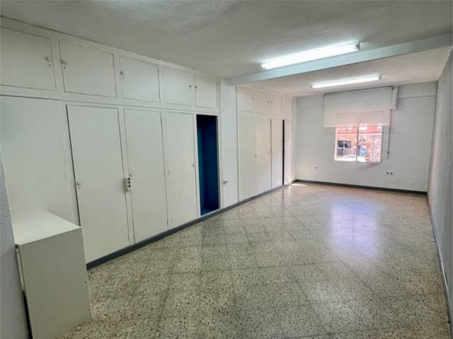 Oficina en Venta en Calle de Portugal, 1a en Campo Grande