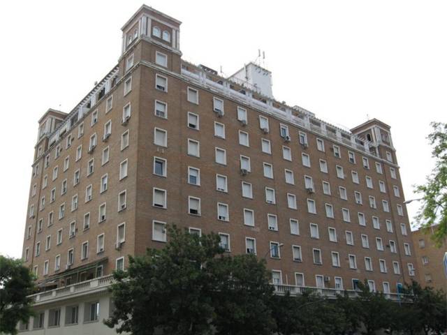 Oficina en Venta en Avenida de las Razas, 20Z en Sector Sur  - La Palmera - Reina Mercedes