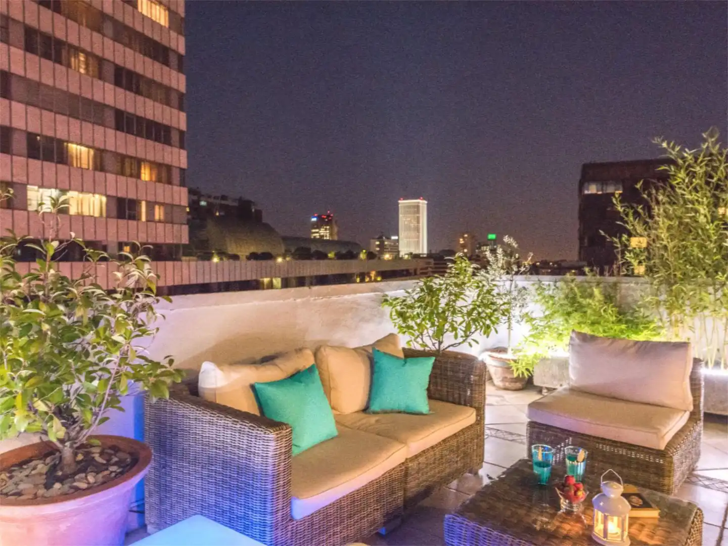 Flat for rent in Calle del Pensamiento, 27, Castillejos - Cuzco Terrace of Flat for rent in Madrid with Air Conditioner, Heating and Private garden