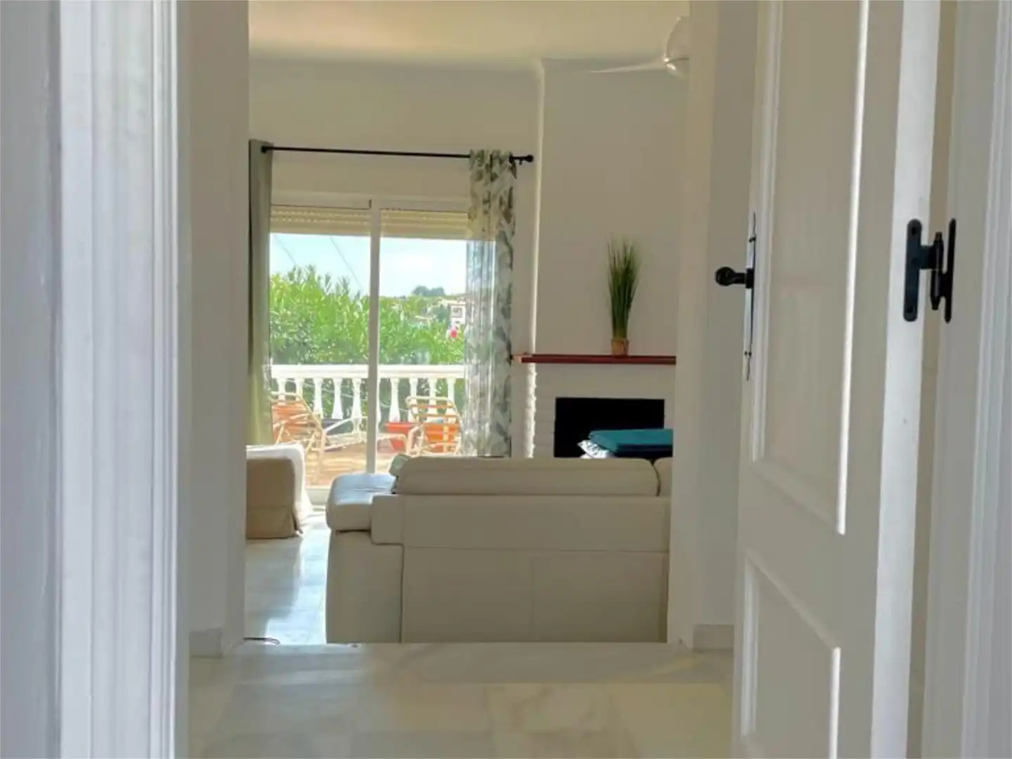 Wohnung zum Verkauf in Calle Doctor Álvarez Leiva, 21, Manilva Pueblo Wohnung zum Verkauf in Manilva mit Klimaanlage, Terrasse und Schwimmbad