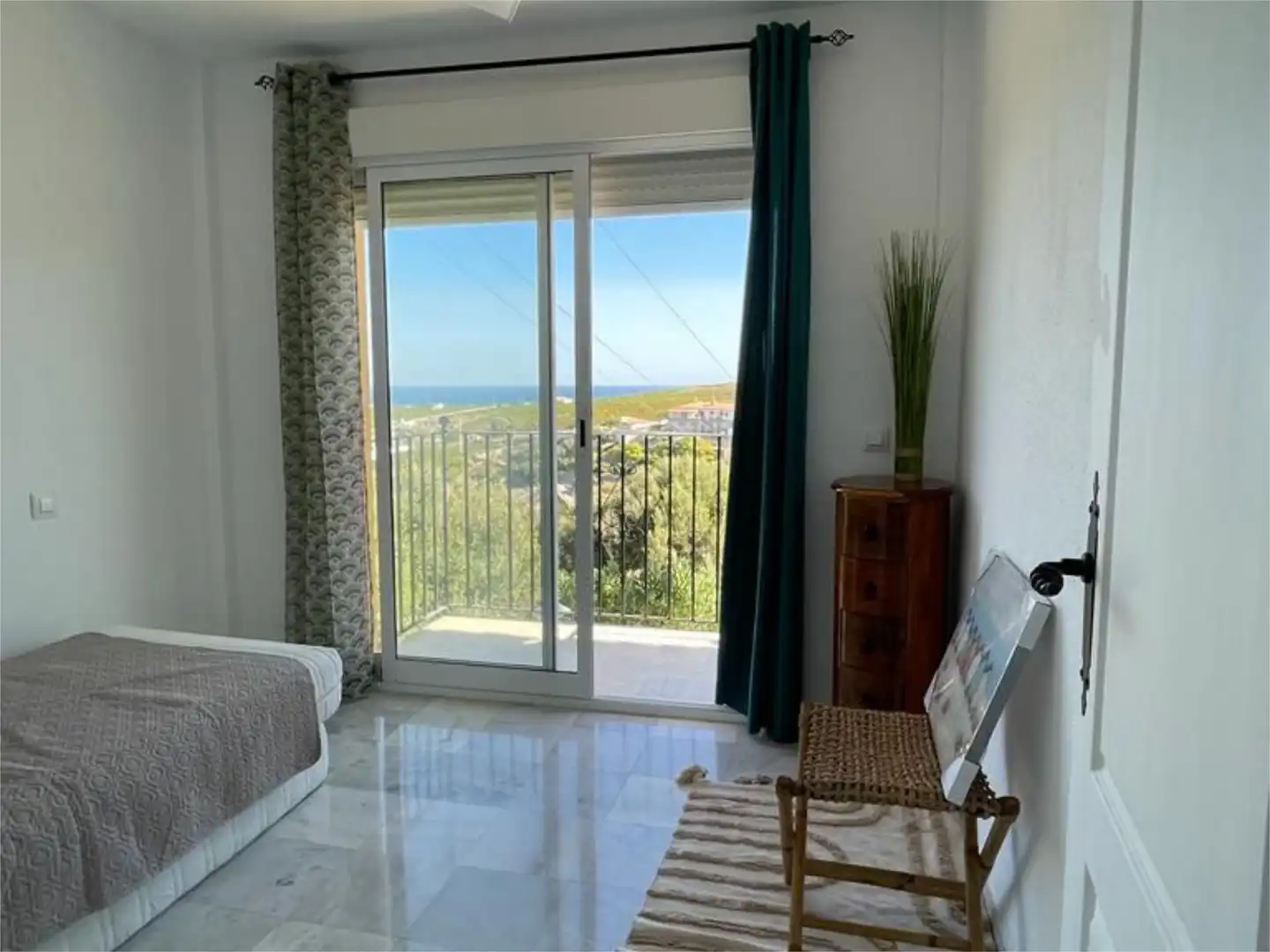 Wohnung zum Verkauf in Calle Doctor Álvarez Leiva, 21, Manilva Pueblo Schlafzimmer von Wohnung zum Verkauf in Manilva mit Klimaanlage, Terrasse und Schwimmbad