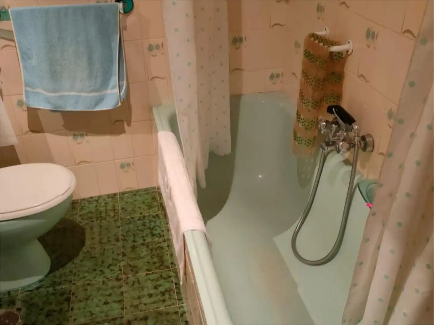 Baño de Piso en venta en Rute con Aire acondicionado y Balcón