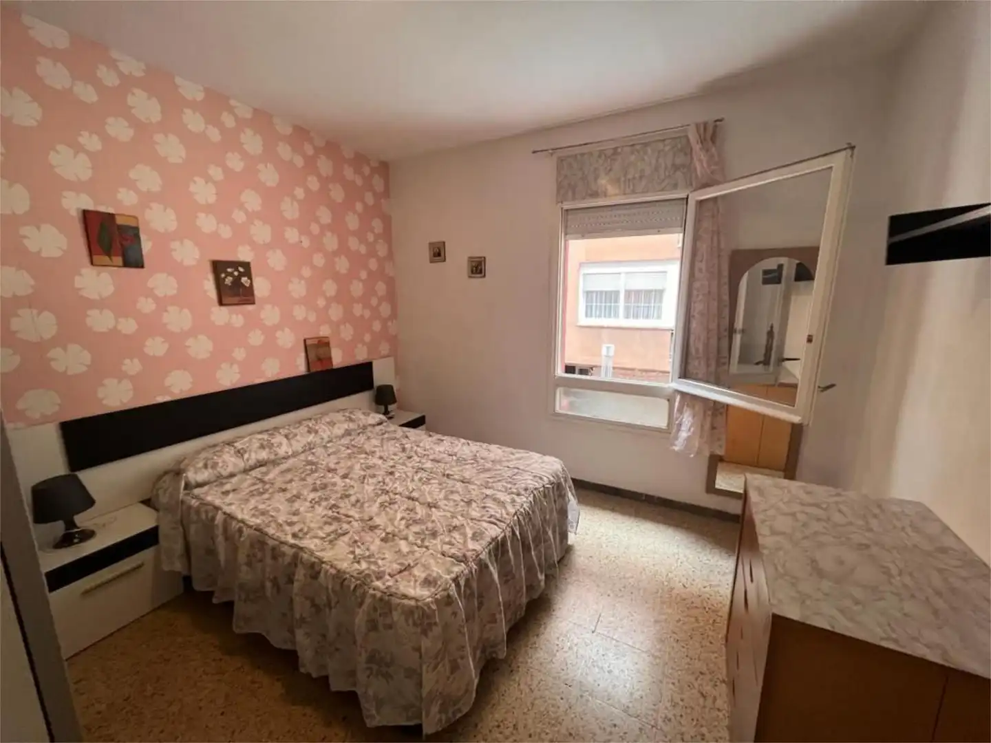 Schlafzimmer von Wohnung zur untervermieten in Rubí mit Heizung, Parkett und Terrasse