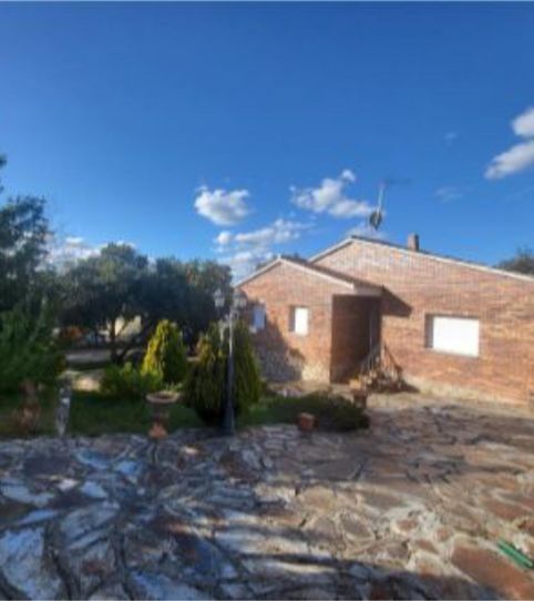 Casa o chalet en venta en Avenida Coto San Isidro, 126, Ituero y Lama, Segovia - imagen 2 Foto 2 de Casa o chalet en venta en Avenida Coto San Isidro, 126, Ituero y Lama, Segovia