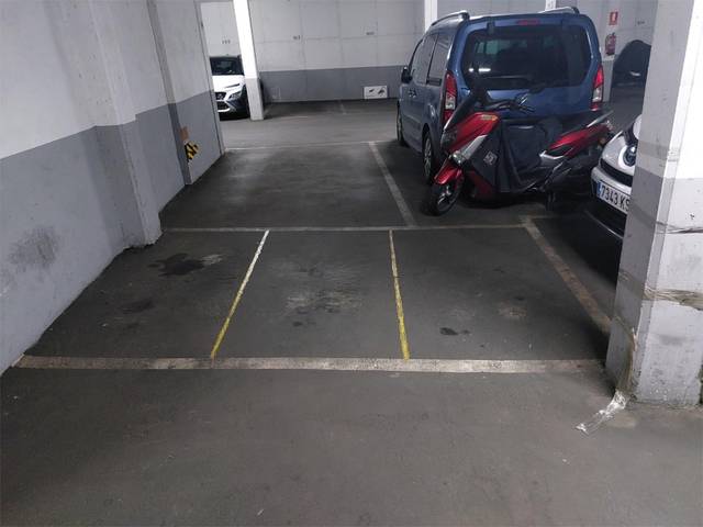 Garaje en Venta en Plaza Águeda Diez, 5K en San Isidro