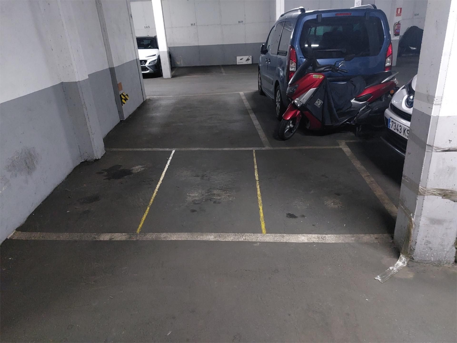 Aparcament de Garatge en venda en  Madrid Capital