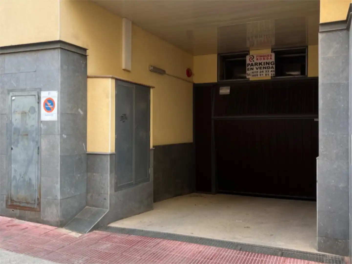 Garage for sale in Vila-rodona