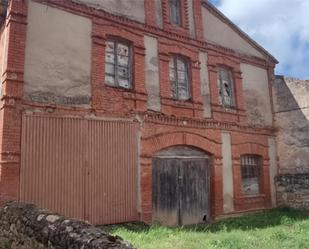 Vista exterior de Finca rústica en venda en Cervera de Pisuerga