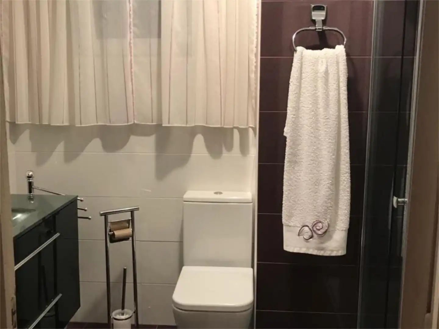 Badezimmer von Wohnung zum Verkauf in Aguilar de Campoo mit Heizung, Parkett und Terrasse