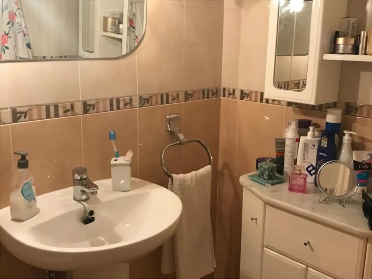 Badezimmer von Wohnung zum Verkauf in Aguilar de Campoo mit Heizung, Parkett und Terrasse