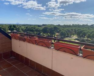 Balcony of Flat to rent in Majadahonda  with Air Conditioner, Terrace and Swimming Pool
