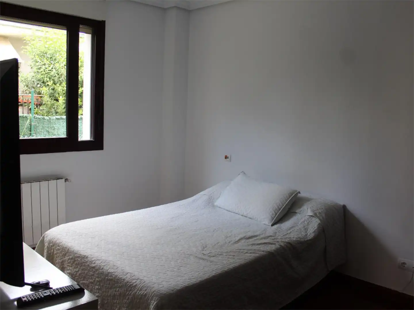 Casa o chalet en venta en Calle San Roque, 1e, Muriedas Habitación de Casa o chalet en venta en Camargo con Terraza y Balcón